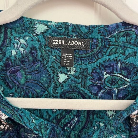 Billabong Tie Front Floral Paisley Blouse Size Small - Picture 2 of 7
